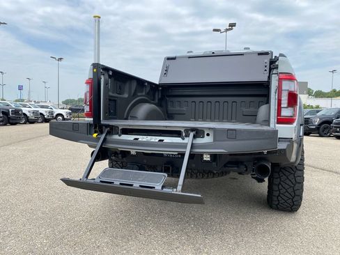 Used 2023 Ford F150 Raptor w/ Equipment Group 802A Raptor R AWD/4WD image 34