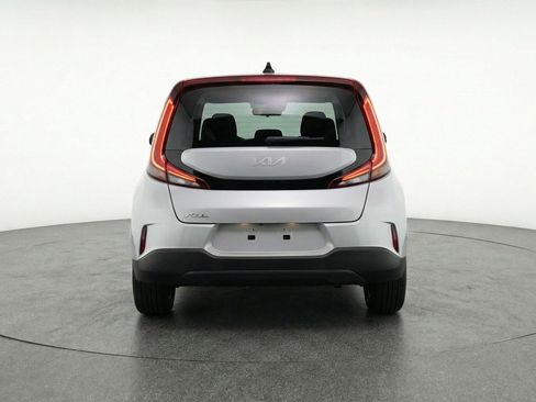 Used 2025 Kia Soul LX w/ LX Technology Package image 6