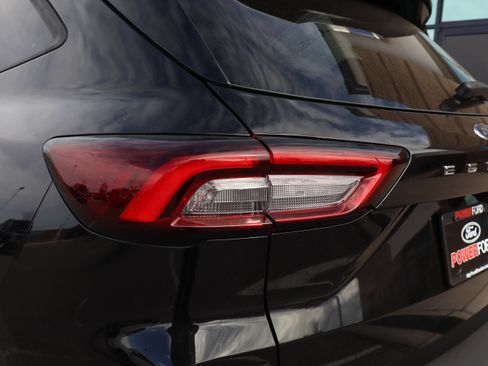 New 2025 Ford Escape ST-Line w/ Equipment Group 301A image 18