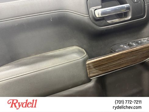 Used 2020 Chevrolet Silverado 1500 LT w/ All-Star Edition image 5