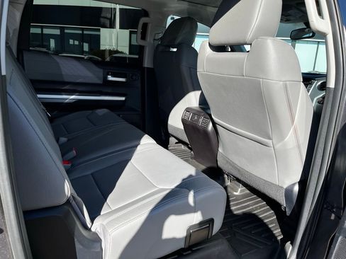 Used 2016 Toyota Tundra Limited image 28