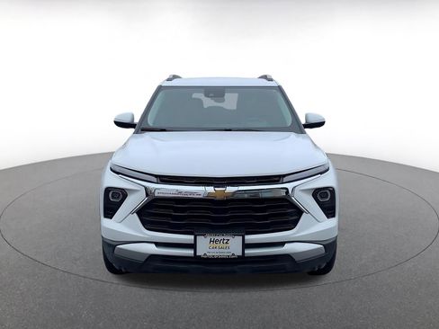 Used 2025 Chevrolet TrailBlazer LT image 4