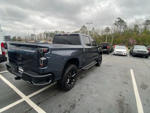 Used 2021 Chevrolet Silverado 1500 LT Trail Boss image 7