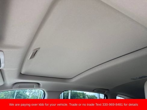 Used 2019 Honda CR-V Touring image 14