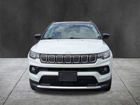 Used 2022 Jeep Compass Limited image 9