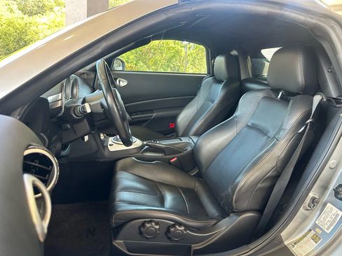 Used 2006 Nissan 350Z Touring image 8