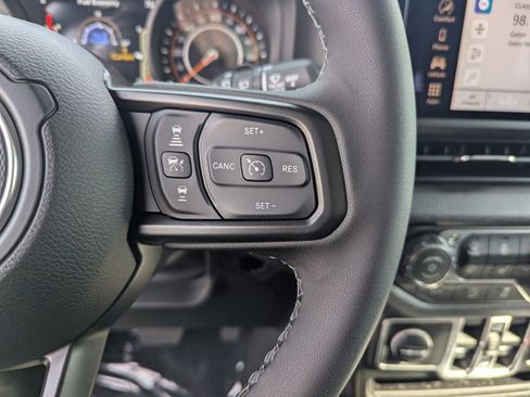 New 2026 Jeep Wrangler Unlimited Sport AWD/4WD image 18
