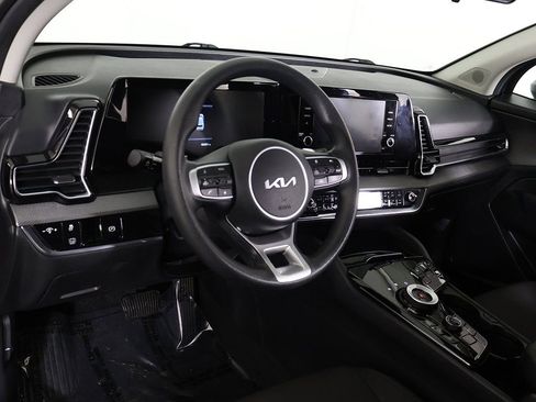 Used 2023 Kia Sportage LX image 25