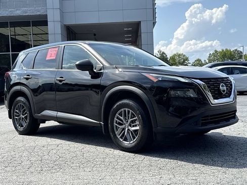 Used 2021 Nissan Rogue S FWD image 25