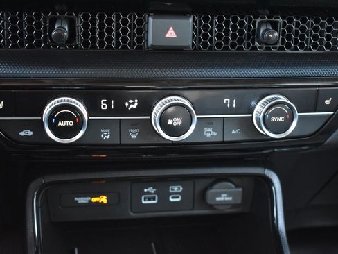 Used 2023 Honda CR-V EX-L image 9