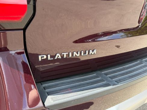 Used 2024 Ford Expedition Max Platinum AWD/4WD image 10
