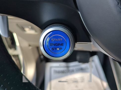 Used 2025 Maserati Grecale Modena image 62