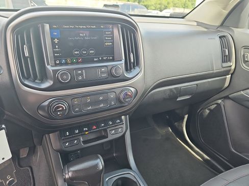 Used 2021 GMC Canyon AT4 w/ Driver Alert Package AWD/4WD image 21