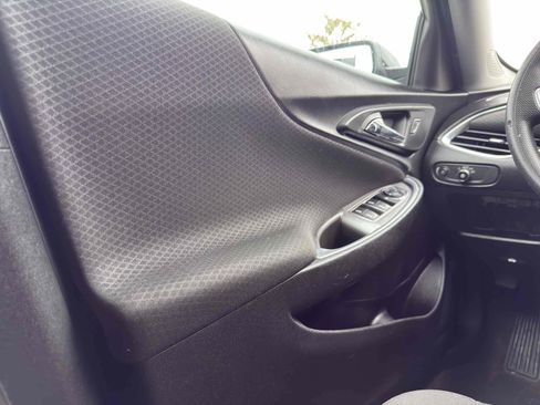 Used 2020 Chevrolet Malibu LT image 21