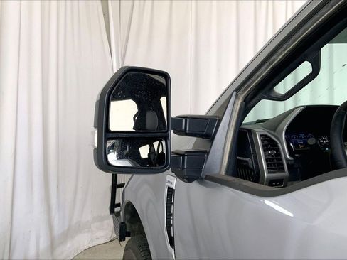 Used 2022 Ford F350 Lariat w/ Lariat Ultimate Package AWD/4WD image 10