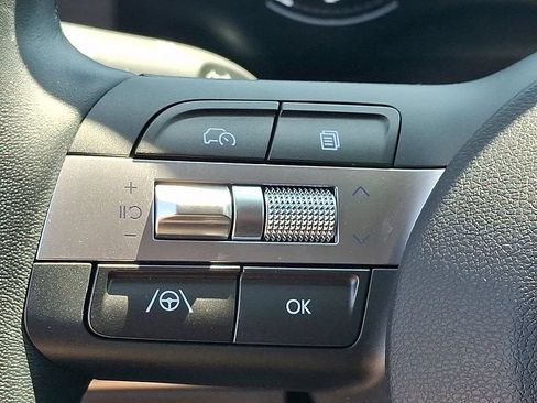 Used 2024 Hyundai Kona SEL AWD/4WD image 21
