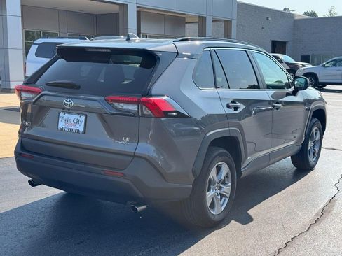 Certified 2025 Toyota RAV4 LE AWD/4WD image 3