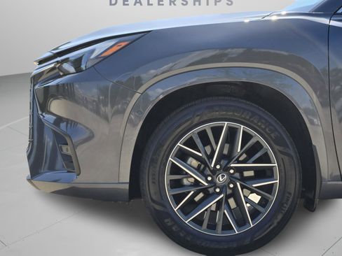 Used 2025 Lexus TX 350 AWD w/ Technology Package image 38