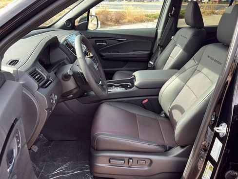 New 2026 Honda Ridgeline Black Edition image 7