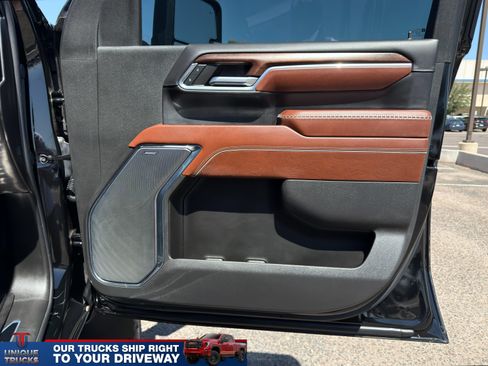 Used 2024 GMC Sierra 2500 Denali Ultimate w/ Max Trailering Package AWD/4WD image 26