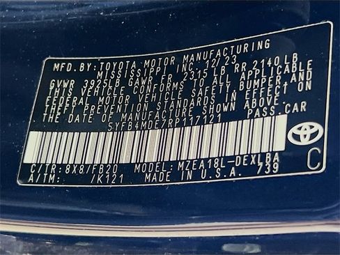 Used 2024 Toyota Corolla LE image 31