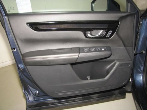 Used 2025 Honda CR-V Sport Touring image 10