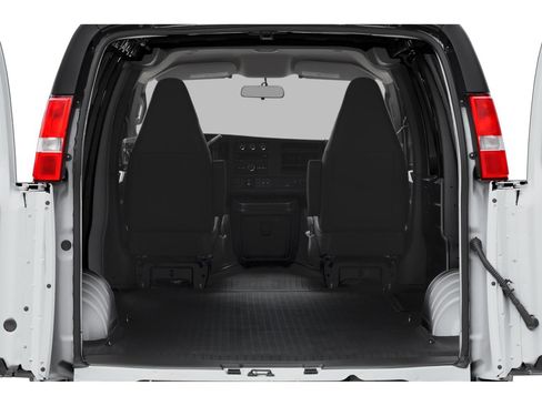 New 2026 GMC Savana 2500 Extended RWD image 11