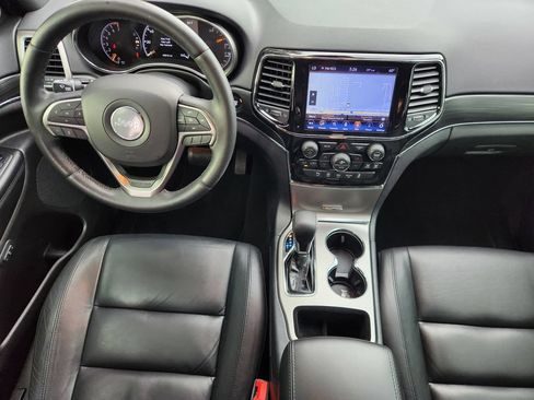 Used 2020 Jeep Grand Cherokee Limited RWD image 26