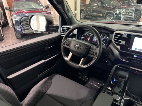 New 2026 Toyota Tundra SR5 AWD/4WD image 36