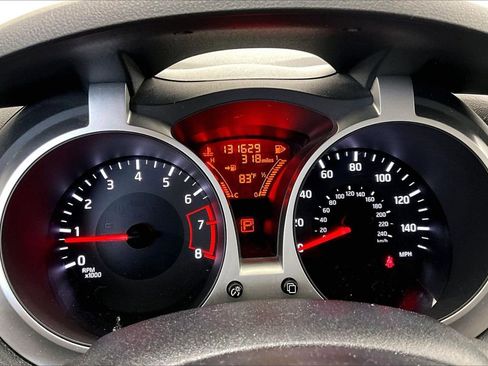 Used 2015 Nissan Juke SL image 17