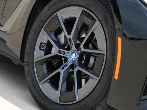 Used 2024 BMW i4 eDrive35 w/ Convenience Package RWD image 11