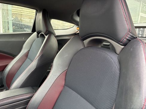 Used 2015 Honda CR-Z EX image 15