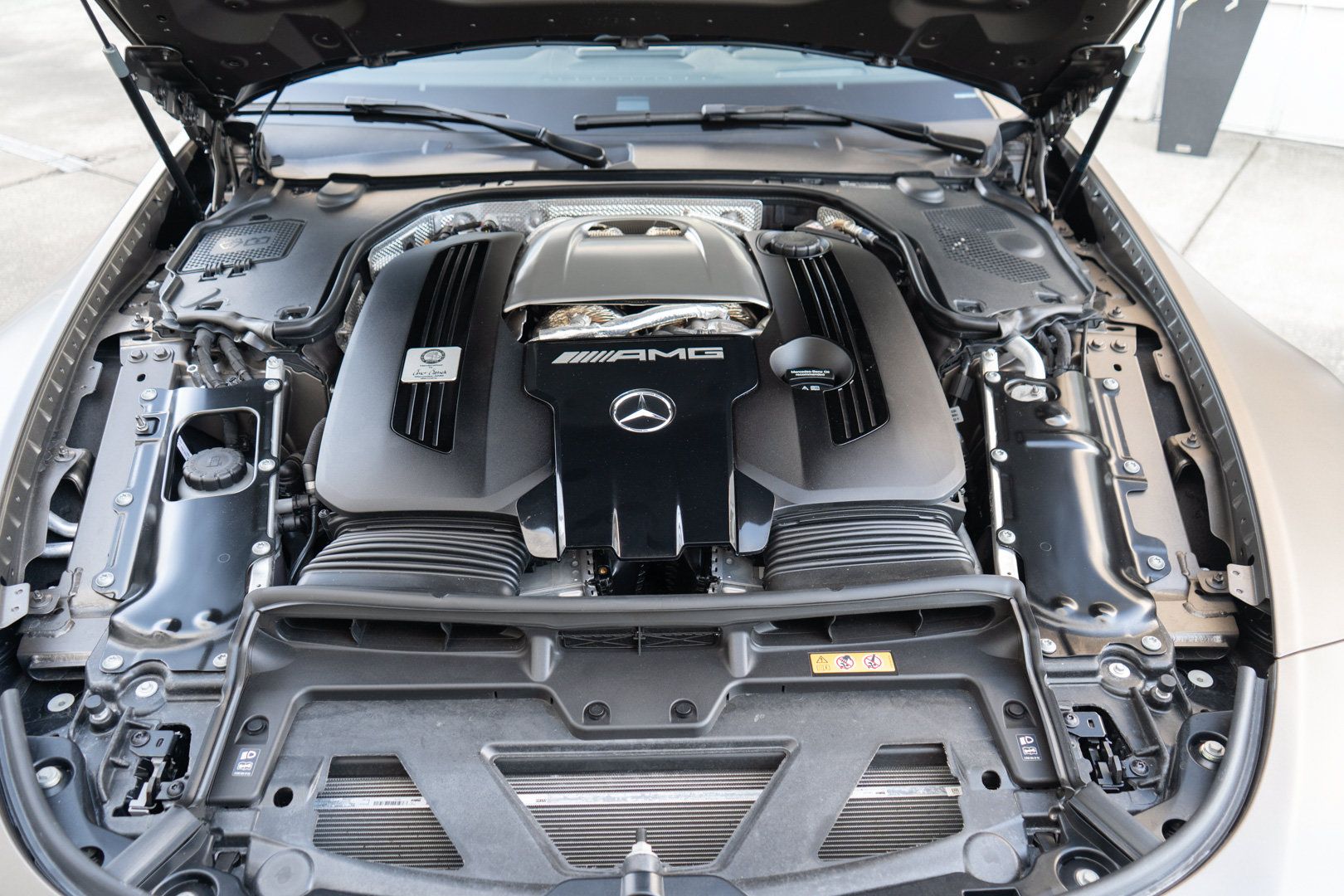 Used 2023 Mercedes-Benz SL 63 AMG 4MATIC image 38