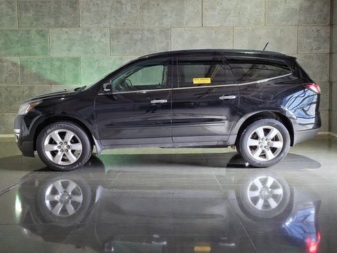 Used 2016 Chevrolet Traverse LT w/ Traveler's Package image 19