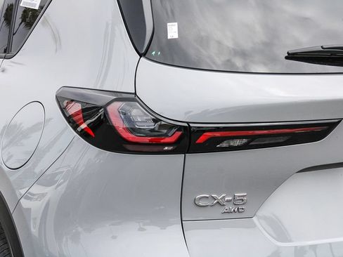New 2026 MAZDA CX-5 Preferred AWD/4WD image 7