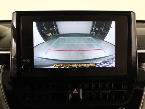Used 2024 Toyota Corolla Cross L FWD image 27