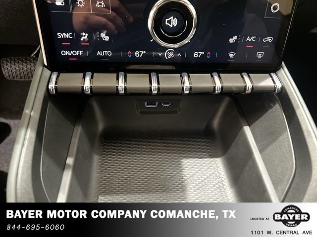 New 2026 GMC Terrain AT4 AWD/4WD image 17