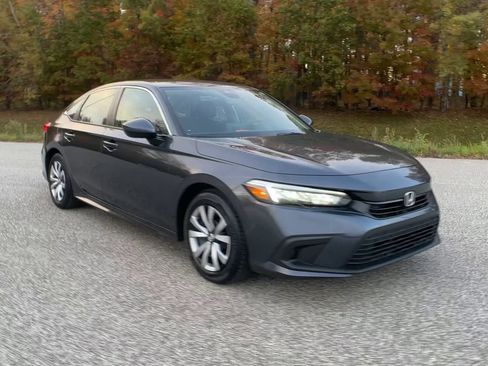 Certified 2023 Honda Civic LX image 3