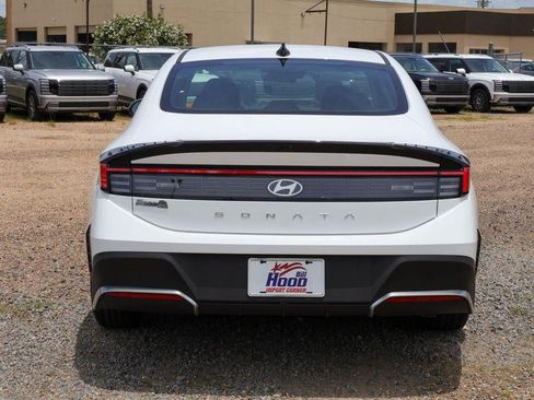 New 2026 Hyundai Sonata SE FWD image 24