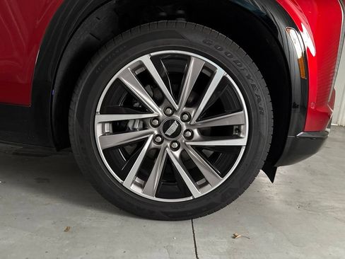 Certified 2026 Cadillac Vistiq Sport AWD/4WD image 31