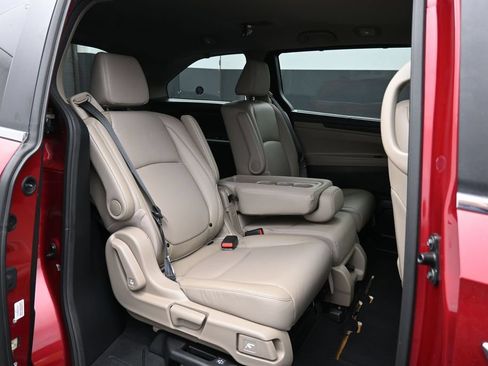 Used 2022 Honda Odyssey EX-L image 21