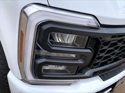 New 2026 Ford F250 XL AWD/4WD image 13