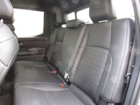 Certified 2024 Toyota Tacoma TRD Off-Road w/ TRD Off Road Premium Package image 20