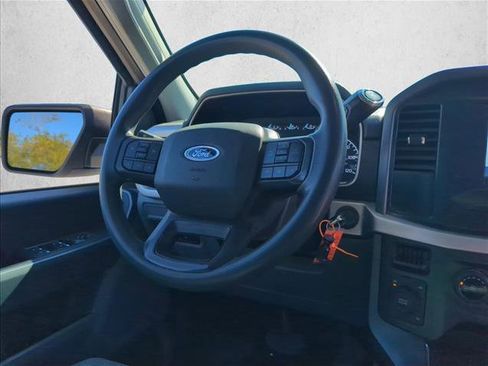 Used 2021 Ford F150 XLT image 27