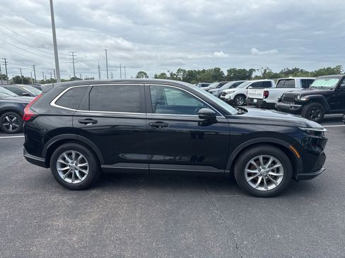 Used 2025 Honda CR-V EX-L image 8