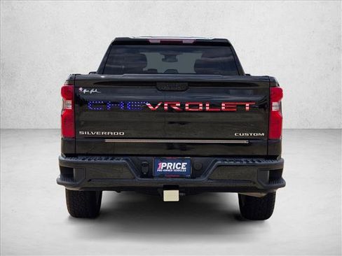 Used 2022 Chevrolet Silverado 1500 Custom RWD image 6