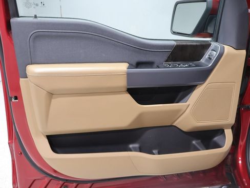 Used 2021 Ford F150 Lariat AWD/4WD image 12