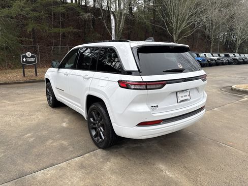 New 2026 Jeep Grand Cherokee Limited Reserve image 5