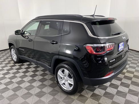 Used 2022 Jeep Compass Latitude w/ Convenience Group image 9