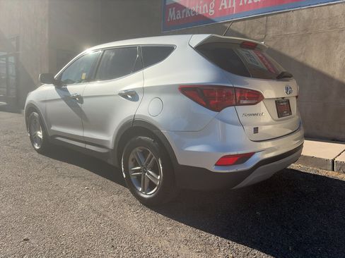 Used 2018 Hyundai Santa Fe Sport AWD/4WD image 8